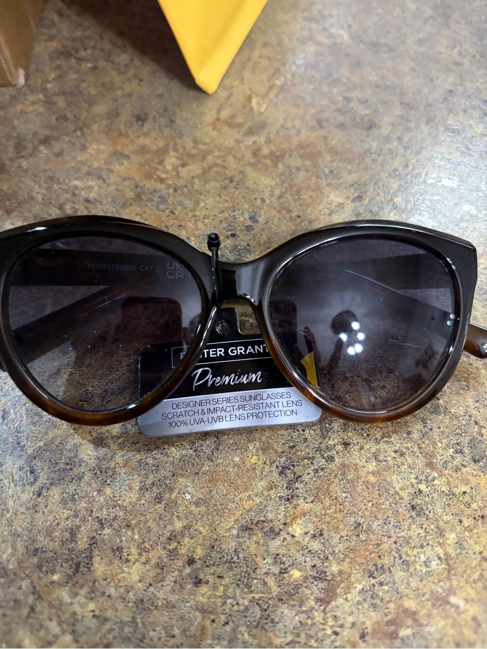 Foster Grant Women's Brown Tortoiseshell Sunglasses with Brown Lenses